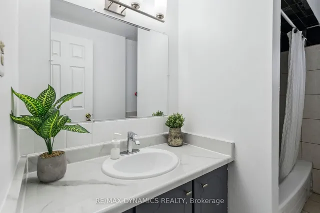 Additional image 29 of 2359 Malcolm Cres