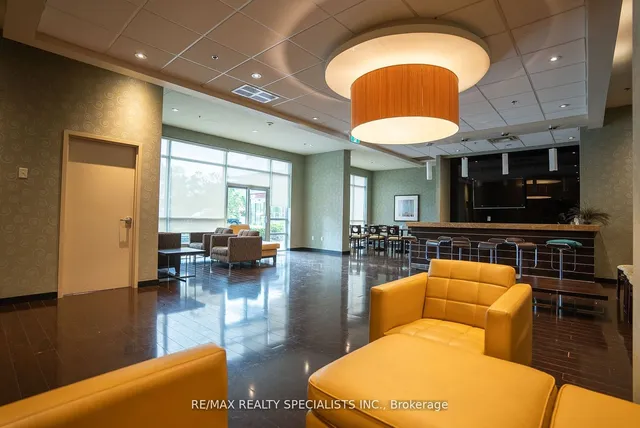 215 Queen St Unit 1603