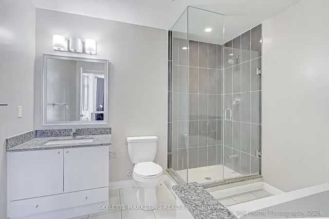 Additional image 35 of 55 Eglinton Ave Unit 111