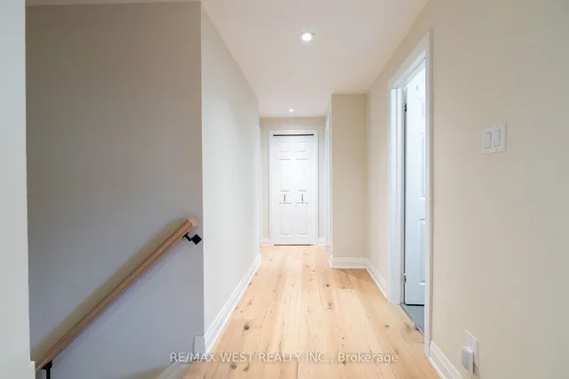 Additional image 14 of 2366 Devon Rd