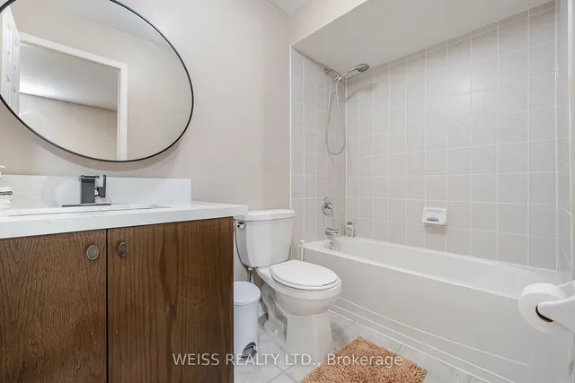 Additional image 35 of 15 Cookview Dr