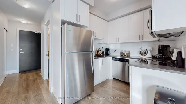 Additional image 14 of 65 Yorkland Blvd Unit 1102