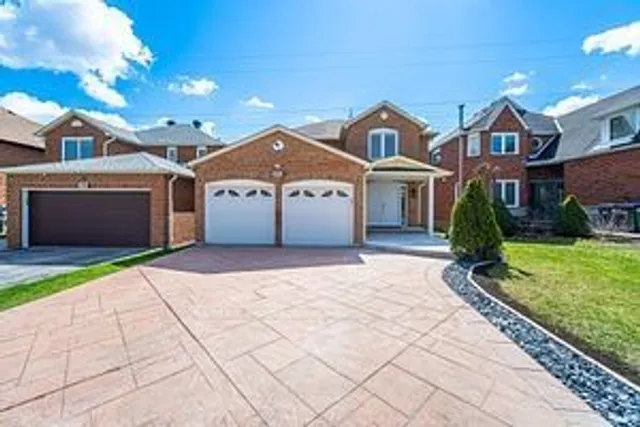 Additional image 2 of 292 Laurentian Ave