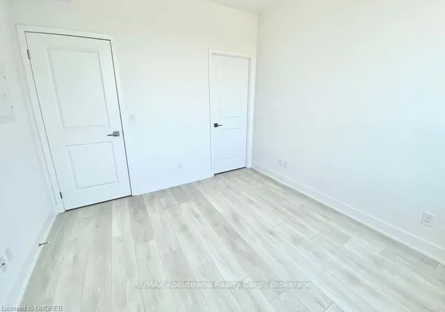 Additional image 12 of 297 OAK WALK Dr Unit 807