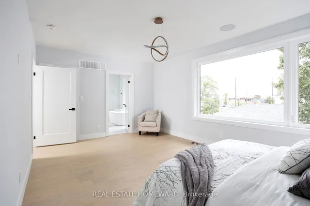 Additional image 20 of 307 Delta St