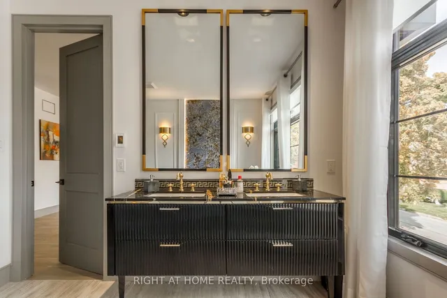 Additional image 30 of 118 Martin Grove Rd