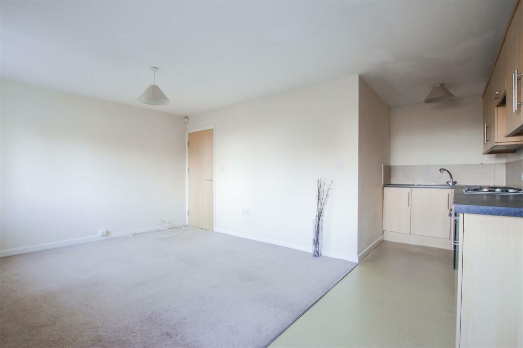 Additional image 13 of Imperial Court, Burnley