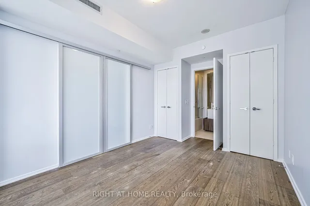 Additional image 22 of 1 Bloor St Unit 4707