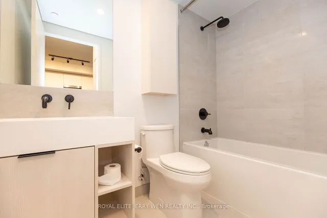 Additional image 10 of 108 Peter St Unit 511