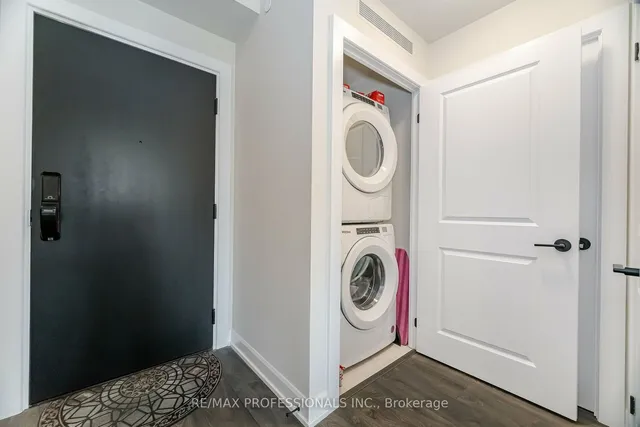 Additional image 16 of 3220 William Coltson Ave Unit 512