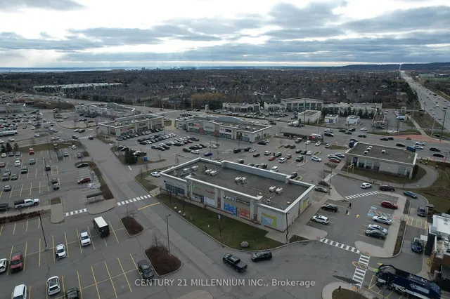 Additional image 39 of 5240 Dundas St Unit 215