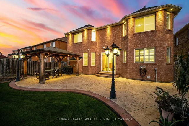 Additional image 36 of 30 Latania Blvd