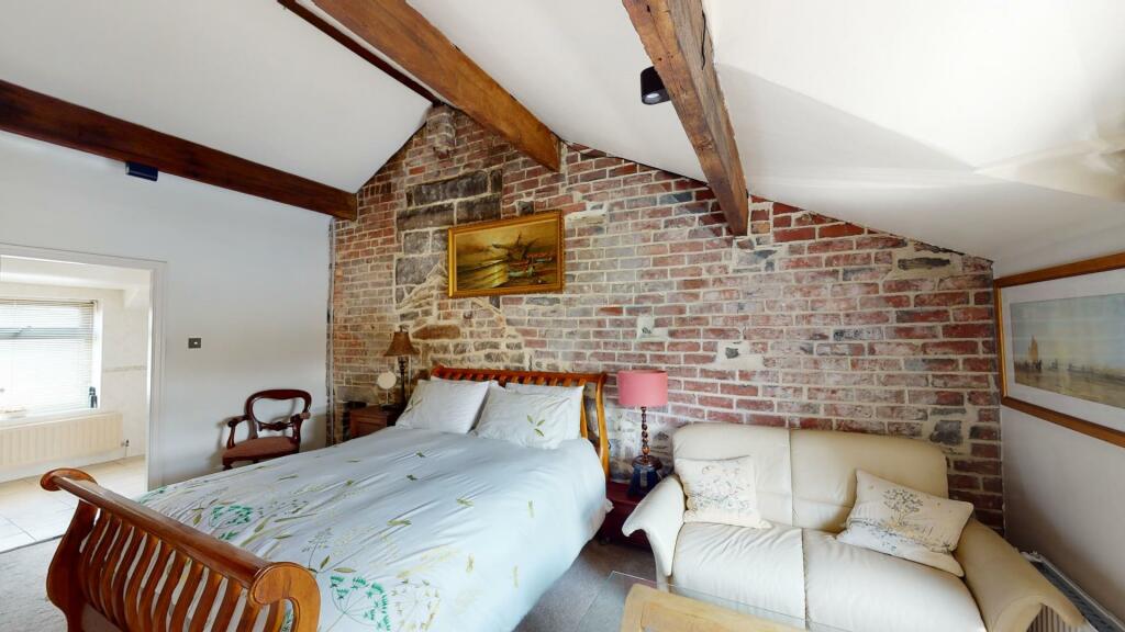 Additional image 24 of McCullough's Music Tavern & Burnulfsuuic Restaurant. Barnoldswick