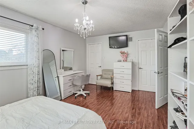 Additional image 22 of 2922 Gulfstream Way