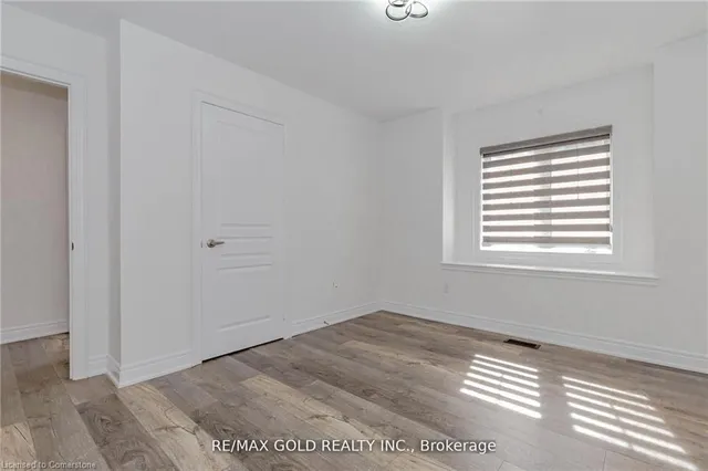 Additional image 35 of 3485 Fourth Line