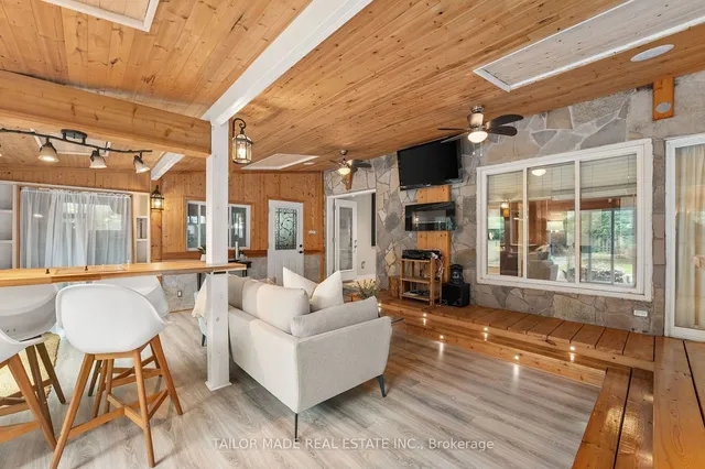 Additional image 7 of 42 Centre St