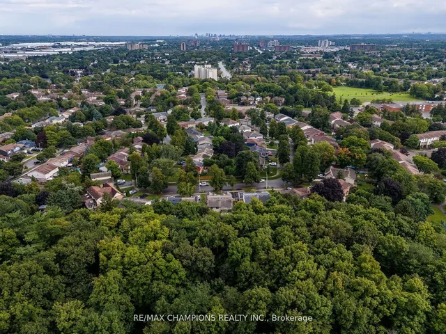 Additional image 40 of 7214 Ridgeland Cres