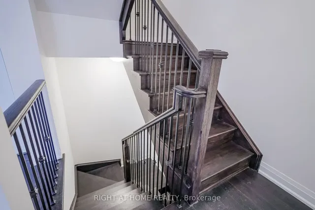 Additional image 32 of 1308 Dempster Lane