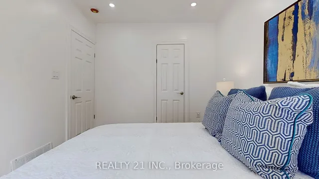 Additional image 22 of 92 King Edward Ave