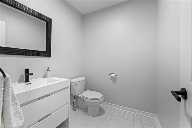 Additional image 10 of 486 Acumen Crt