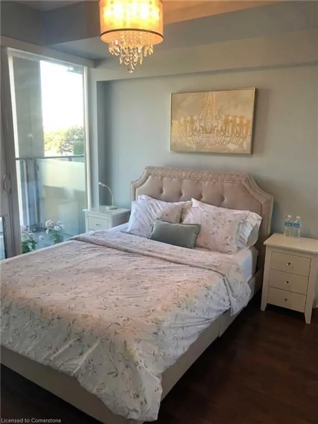 Additional image 5 of 4033 Hurontario St Unit 315