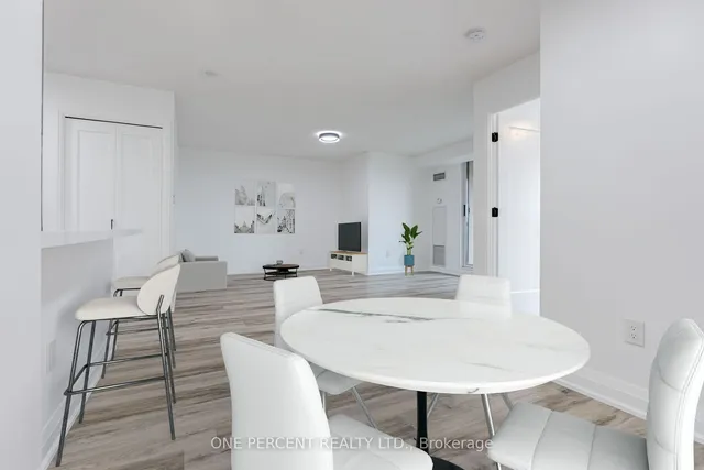 Additional image 2 of 7 Lorraine Dr Unit 1509