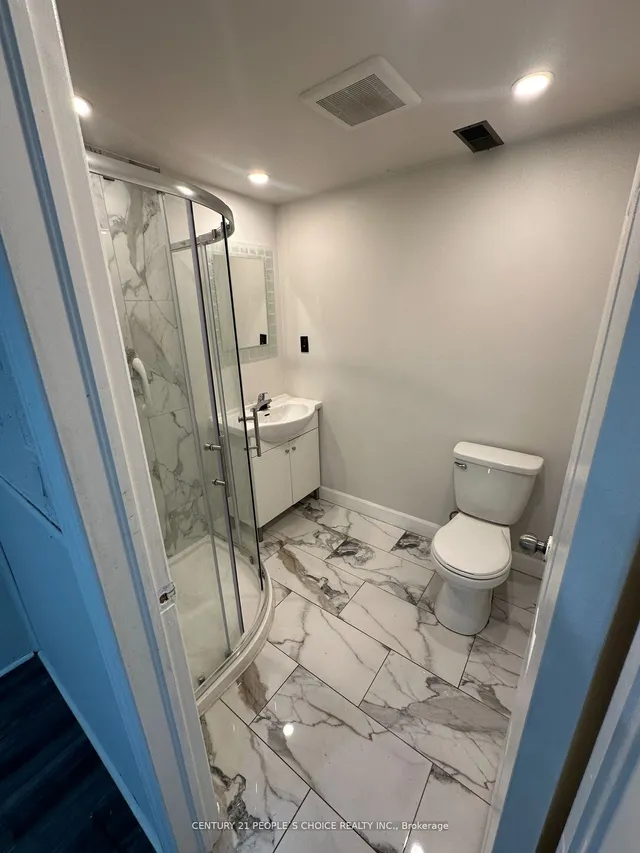 Additional image 23 of 608 Thornwood Ave