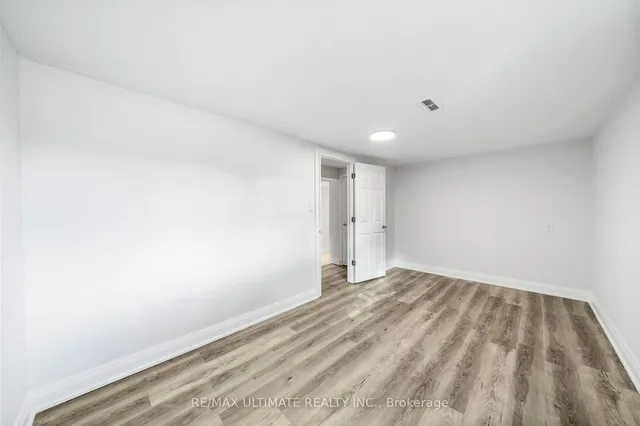 Additional image 31 of 66 Lloydminster Cres