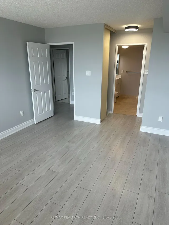 Additional image 12 of 100 County Court Blvd Unit 907