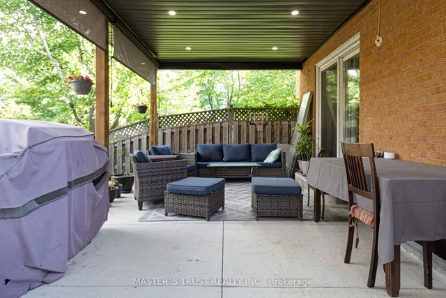 Additional image 33 of 4063 Dursley Cres