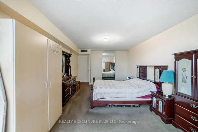 Additional image 10 of 4235 Sherwoodtowne Blvd Unit 702
