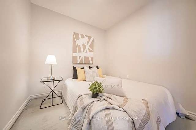 Additional image 13 of 2627 Mccowan Rd Unit 2005