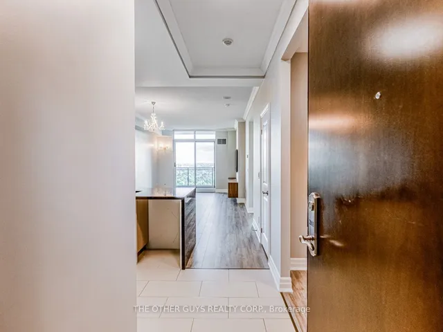 Additional image 7 of 100 John St Unit 2103