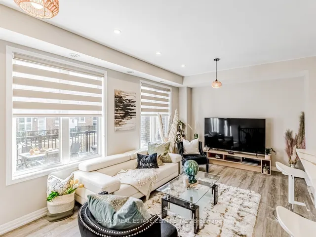 Additional image 9 of 128 Burnhamthorpe Rd