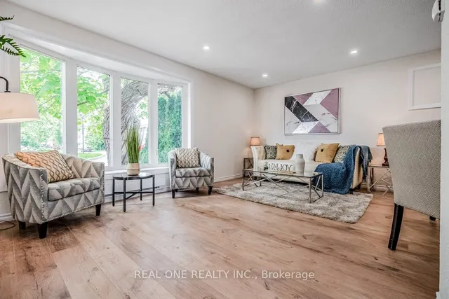 Additional image 5 of 2 Highview Tr