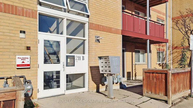 Additional image 4 of 211 Forum Dr Unit 103B