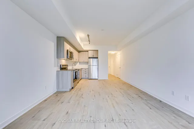 Additional image 11 of 4015 Hickory Dr Unit TH18