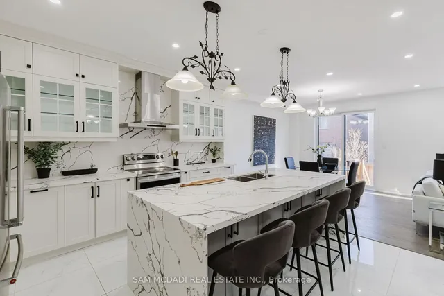 Additional image 10 of 362 North Park Blvd