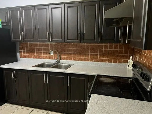 Additional image 13 of 7560 Goreway Dr Unit 24