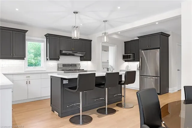 Additional image 13 of 1247 Cumnock Cres