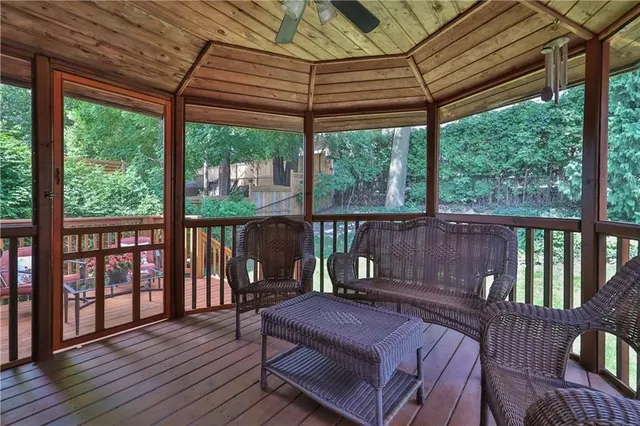 Additional image 48 of 44 KILLARNEY Crt