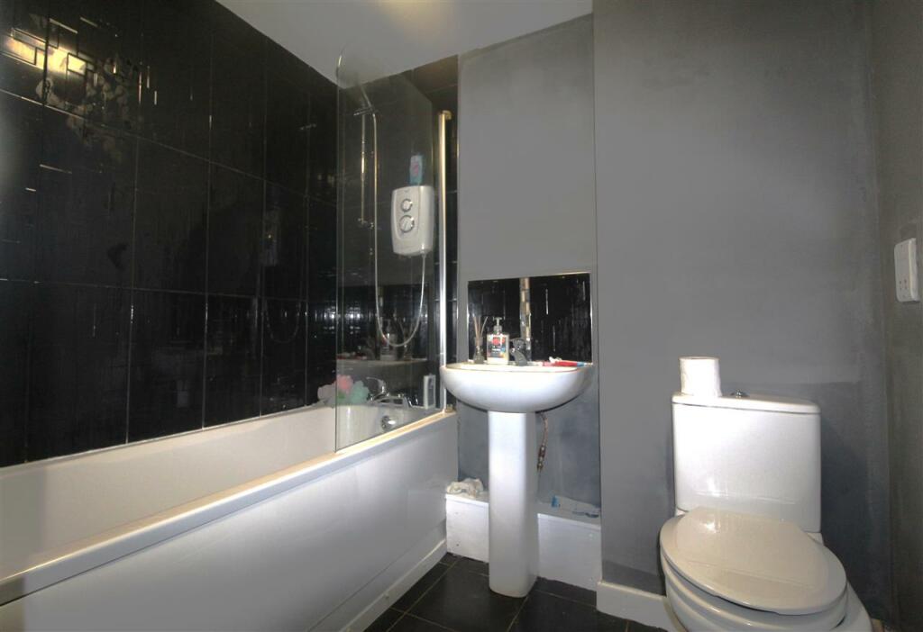 Additional image 4 of Yeoman Fold