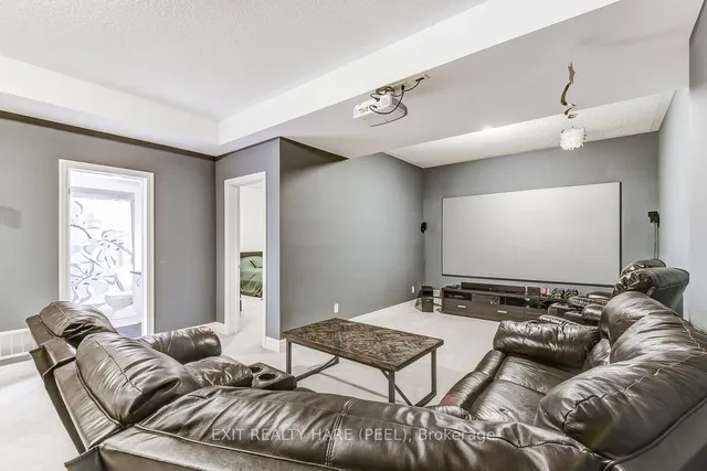 Additional image 29 of 130 Rising Hill Rdge