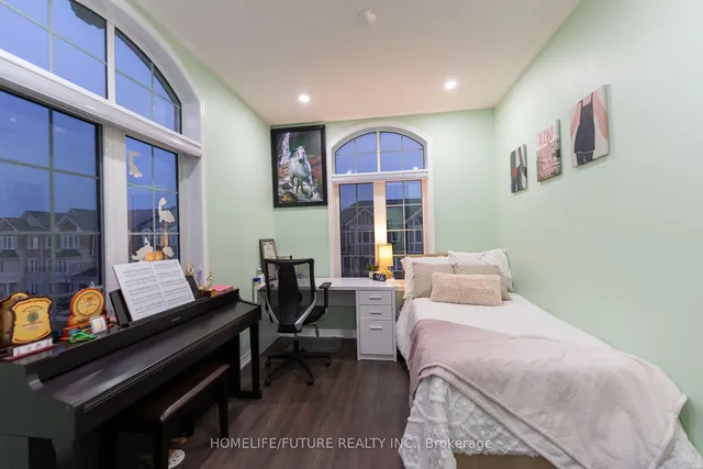 Additional image 31 of 275 Ellen Davidson Dr