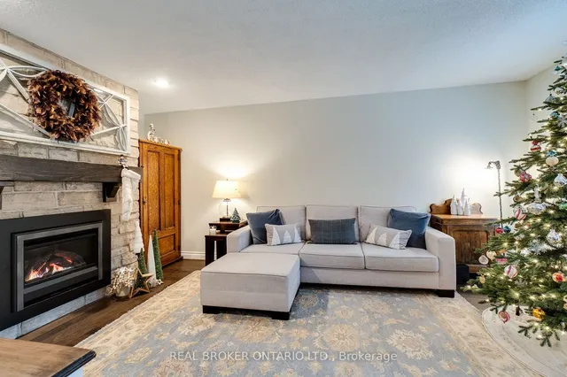 Additional image 10 of 1501 Upper Middle Rd Unit 3