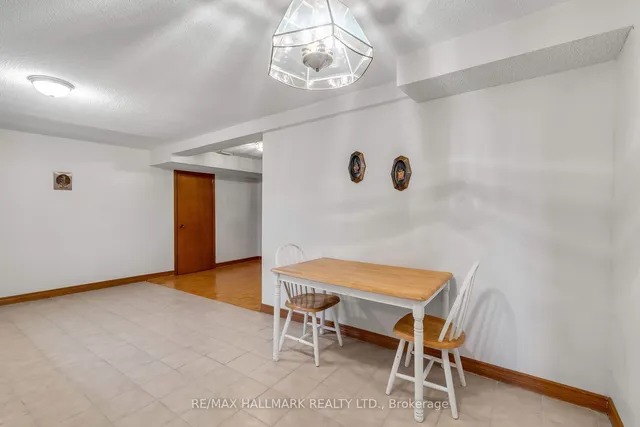 Additional image 33 of 281 Chalfield Lane