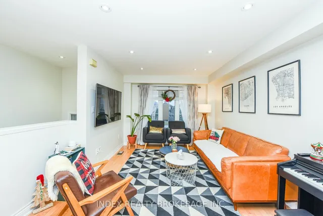 Additional image 8 of 4950 Albina Way Unit 20