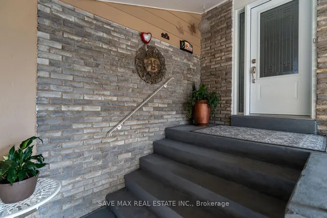 Additional image 5 of 8 Edwin Dr