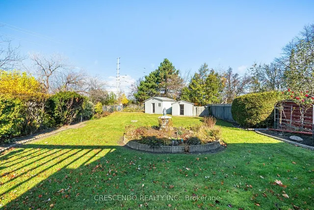 Additional image 22 of 3659 Holden Cres