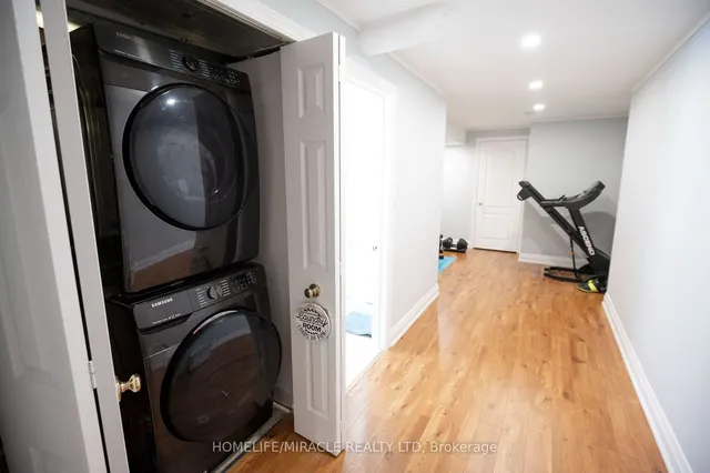 Additional image 18 of 5020 Delaware Dr Unit 29